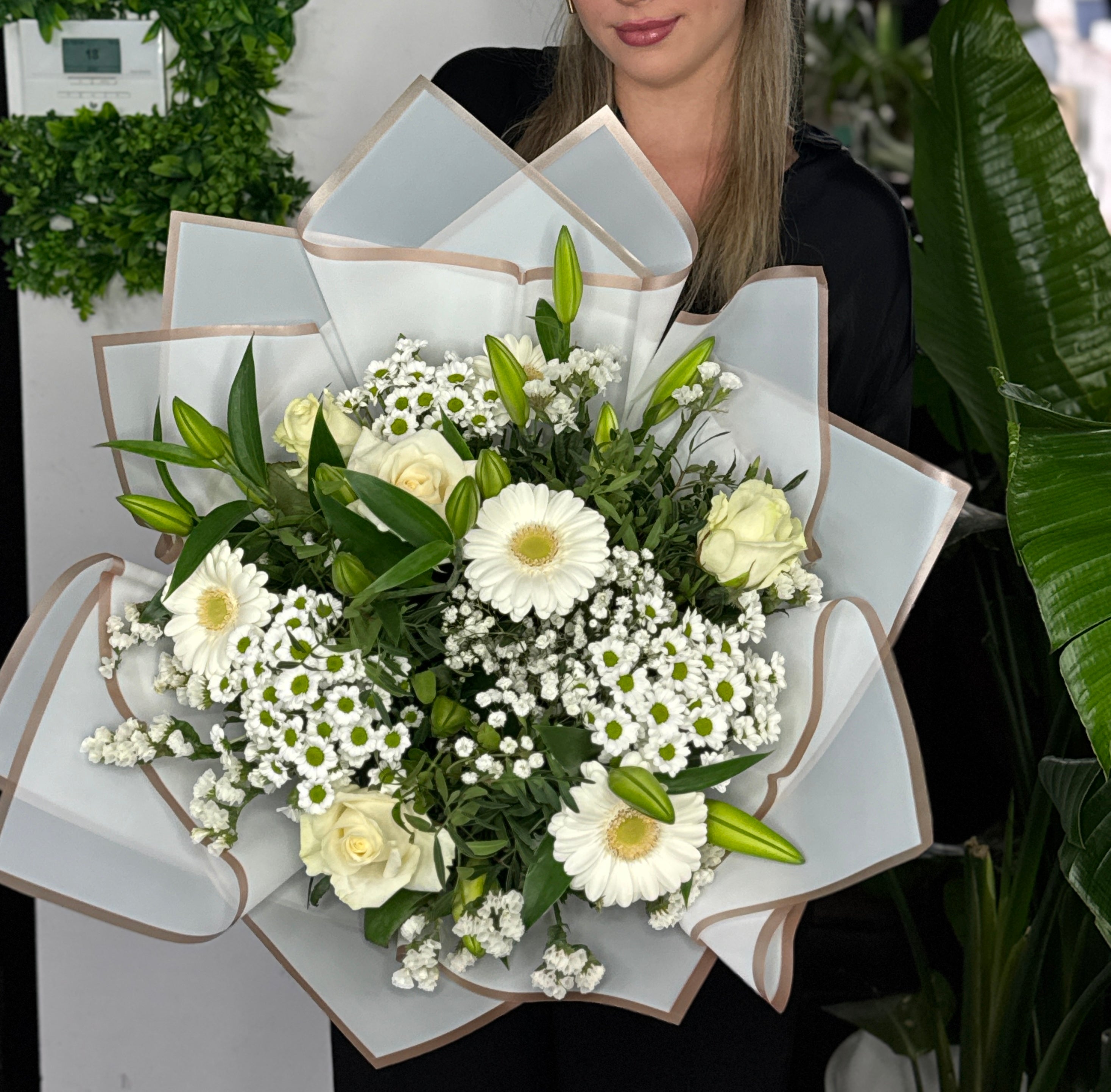 Een compact wit boeket