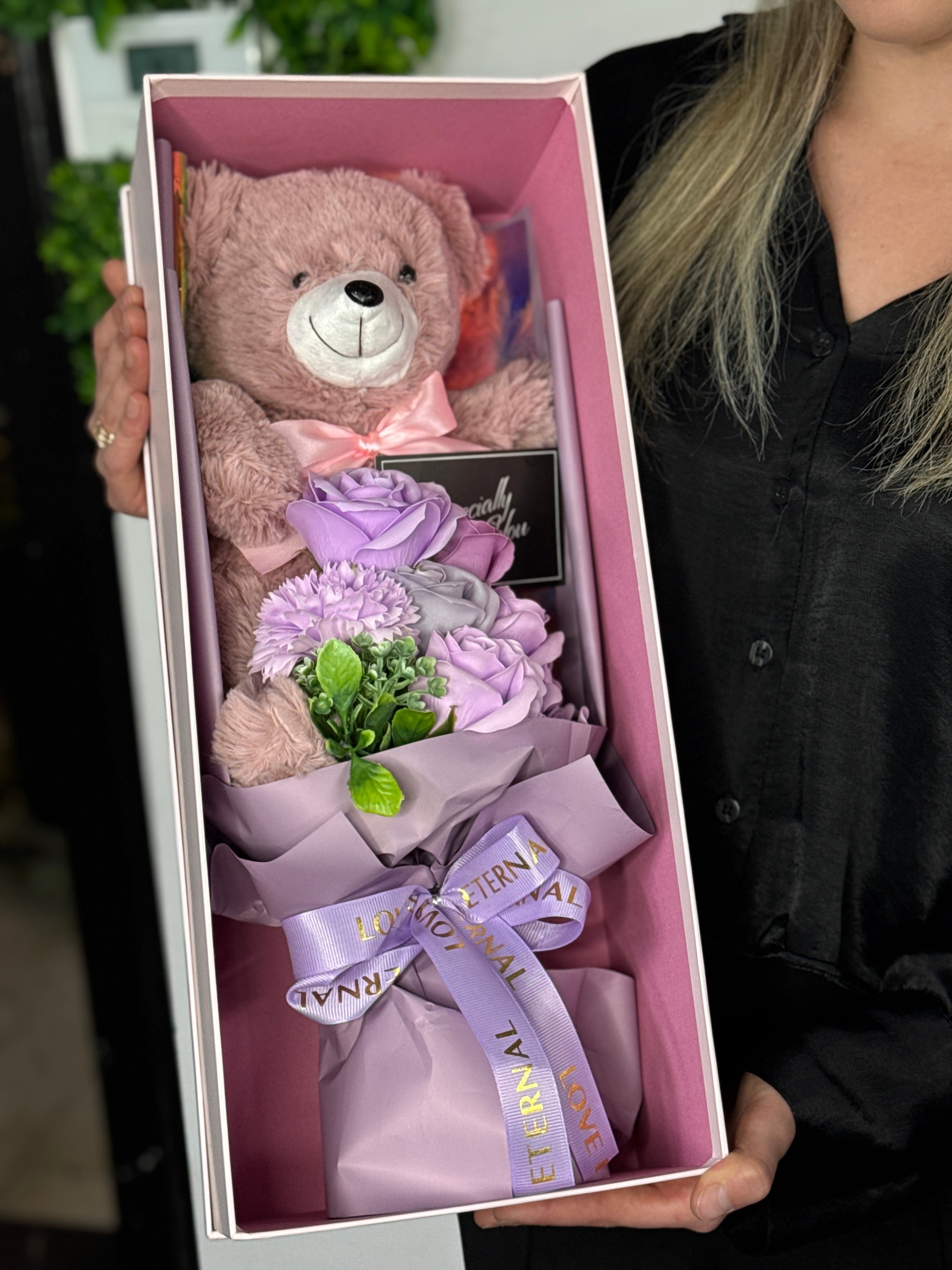 Bear & roses Giftbox