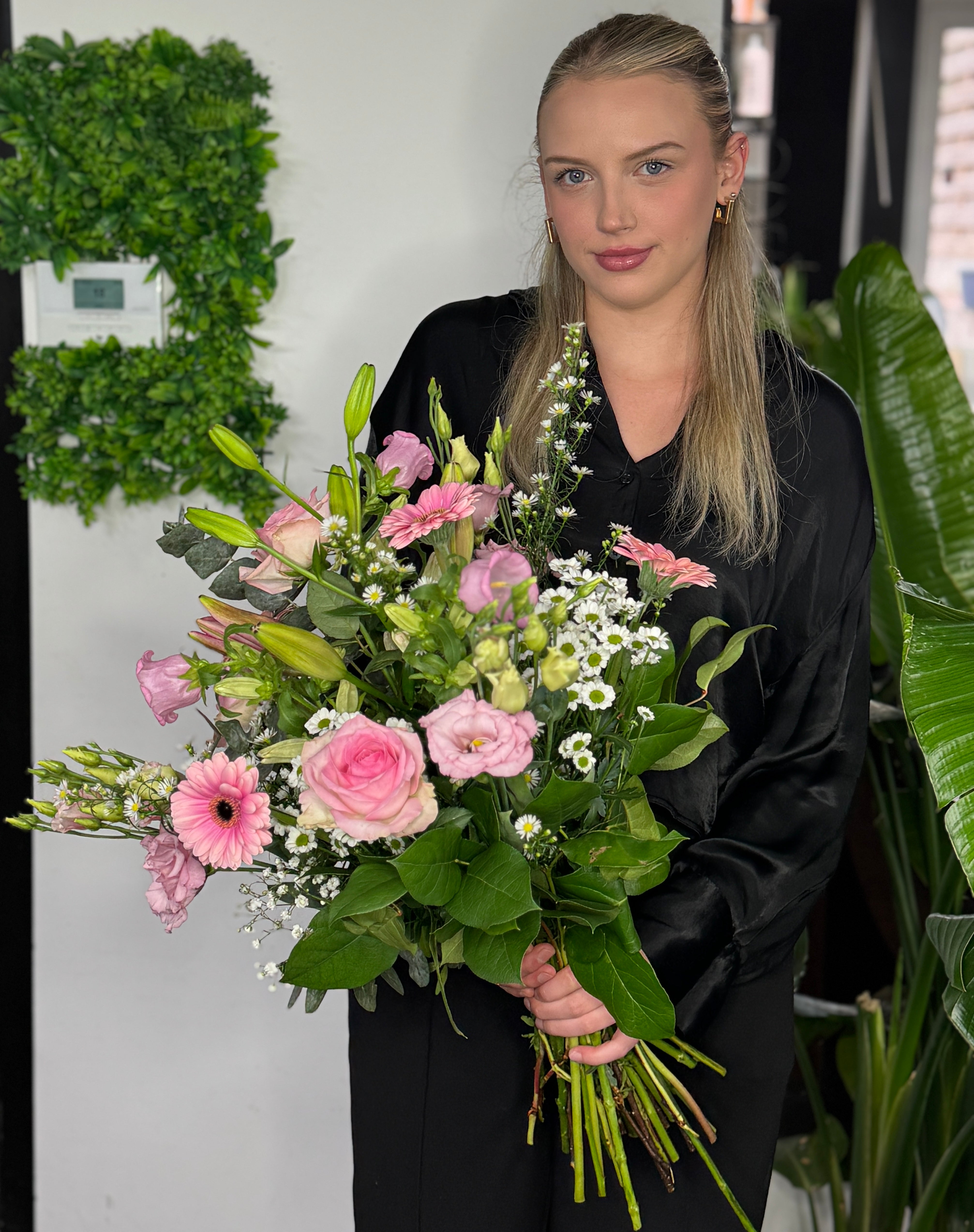 Veldboeket wit met roos