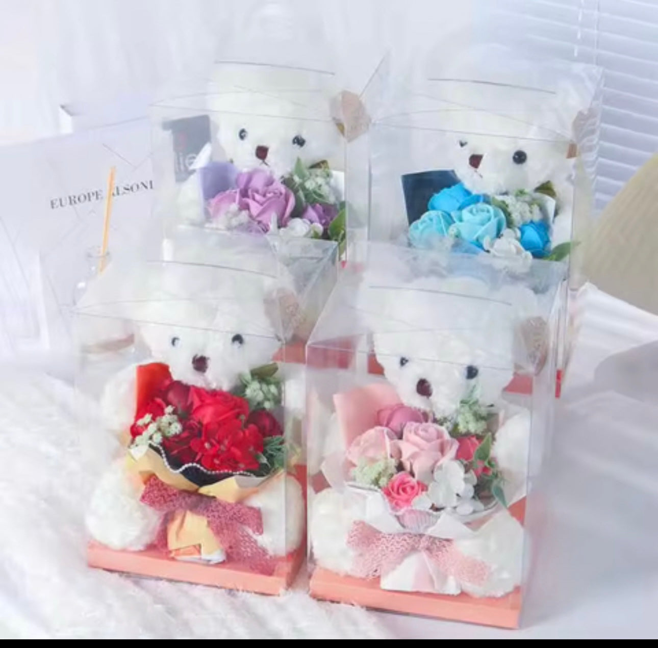 Sweetheart Teddy & Roses