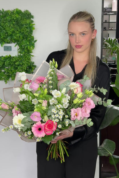 Veld bloemen wit met roos